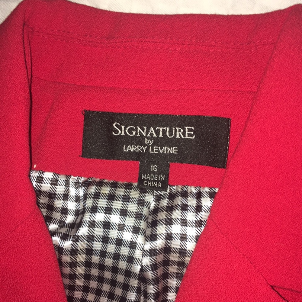 Signature by Larry levine